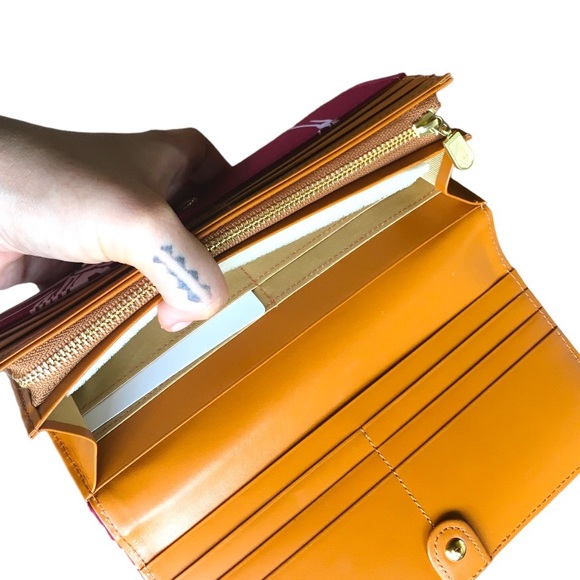 Sig Zane Hawaii Burgundy Wallet in Maile Print Luxury Leather - Picture 2 of 14